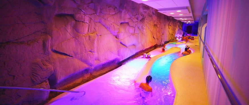 notte azzurra alle terme san luca domenica sera